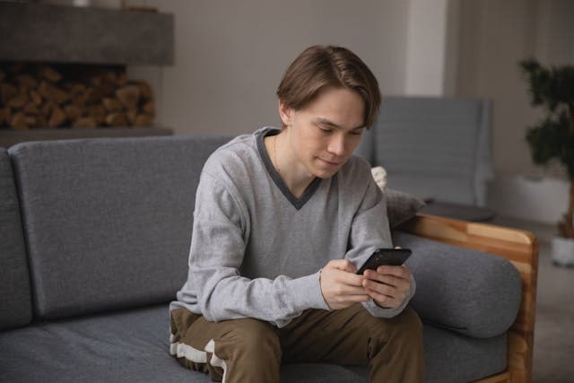 Cum să deblochezi pe cineva pe TikTok